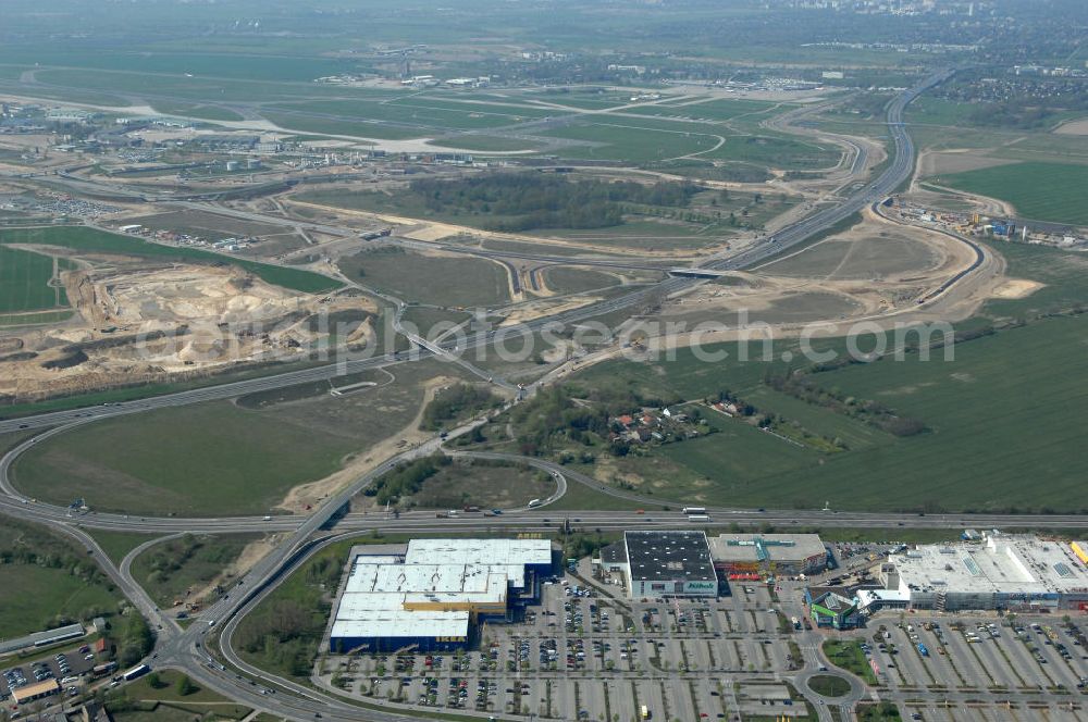 Aerial image Waltersdorf - Blick auf das IKEA Einrichtungshaus im Gewerbegebiet Airport Center Waltersdorf in Berlin-Waltersdorf. View of the furniture store IKEA in Berlin-Waltersdorf.