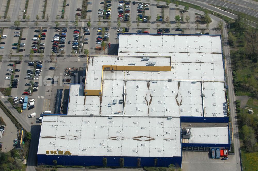 Aerial image Waltersdorf - Blick auf das IKEA Einrichtungshaus im Gewerbegebiet Airport Center Waltersdorf in Berlin-Waltersdorf. View of the furniture store IKEA in Berlin-Waltersdorf.