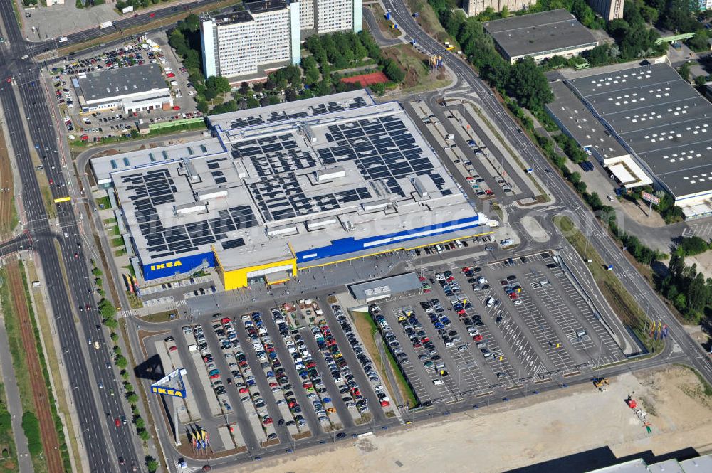 Aerial photograph Berlin Lichtenberg - IKEA-Neubau Berlin Lichtenberg an der Landsberger Allee , dem zweitgrößte Ikea-Standort in Europa mit 22 000 Quadratmetern und zugleich dem dritten Berliner Einrichtungshaus. View of the IKEA store area in Berlin Lichtenberg. It is the third furniture store in Berlin.