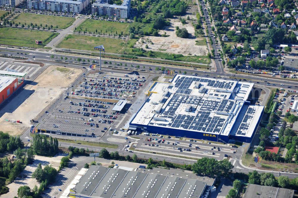 Berlin Lichtenberg from above - IKEA-Neubau Berlin Lichtenberg an der Landsberger Allee , dem zweitgrößte Ikea-Standort in Europa mit 22 000 Quadratmetern und zugleich dem dritten Berliner Einrichtungshaus. View of the IKEA store area in Berlin Lichtenberg. It is the third furniture store in Berlin.