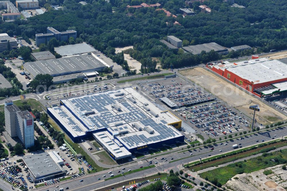 Aerial photograph Berlin Lichtenberg - IKEA-Neubau Einrichtungshaus Berlin Lichtenberg an der Landsberger Allee , dem zweitgrößte Ikea-Standort in Europa mit 22 000 Quadratmetern und zugleich dem dritten Berliner Einrichtungshaus. View of the IKEA store area in Berlin Lichtenberg. It is the third furniture store in Berlin.