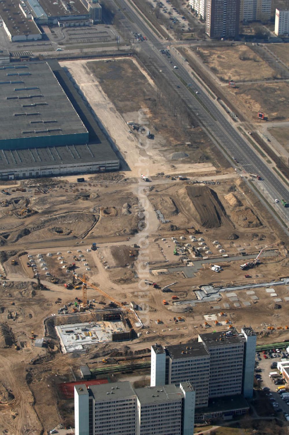 Berlin from the bird's eye view: Blick auf die IKEA Neubaufläche in Berlin Lichtenberg. Bis zum November dieses Jahres entsteht hier an der Landsberger Allee der zweitgrößte Ikea-Standort in Europa mit 22 000 Quadratmetern und zugleich das vierte Berliner Einrichtungshaus. Eröffnung soll Anfang November 2010 sein. Look at the new IKEA area in Berlin Lichtenberg. By November of this year is being created here at the Landsberger Allee is the second largest Ikea site in Europe with 22 000 square meters, while the fourth store in Berlin. Opening will be the beginning of November 2010.