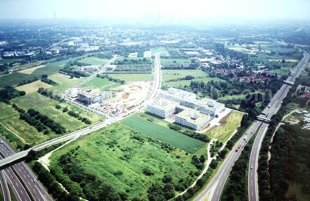 Frankfurt am Main from above - Immobilienkomplex der HVB-Immobilienmanagement AG am Eschborner Dreieck in Frankfurt / Main.