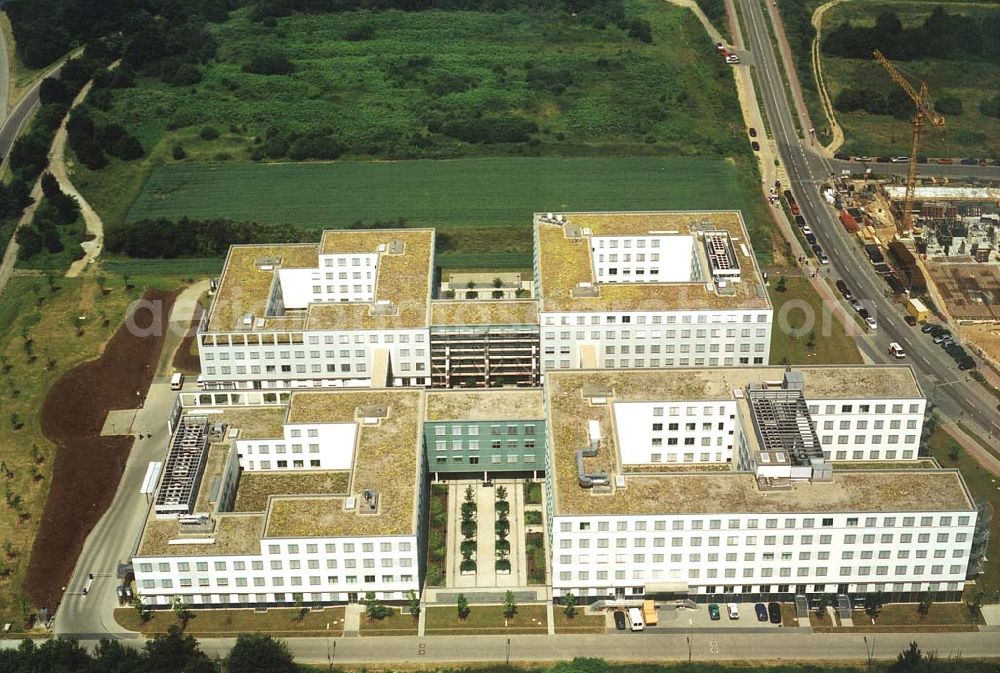 Aerial image Frankfurt am Main - Immobilienkomplex der HVB-Immobilienmanagement AG am Eschborner Dreieck in Frankfurt / Main.