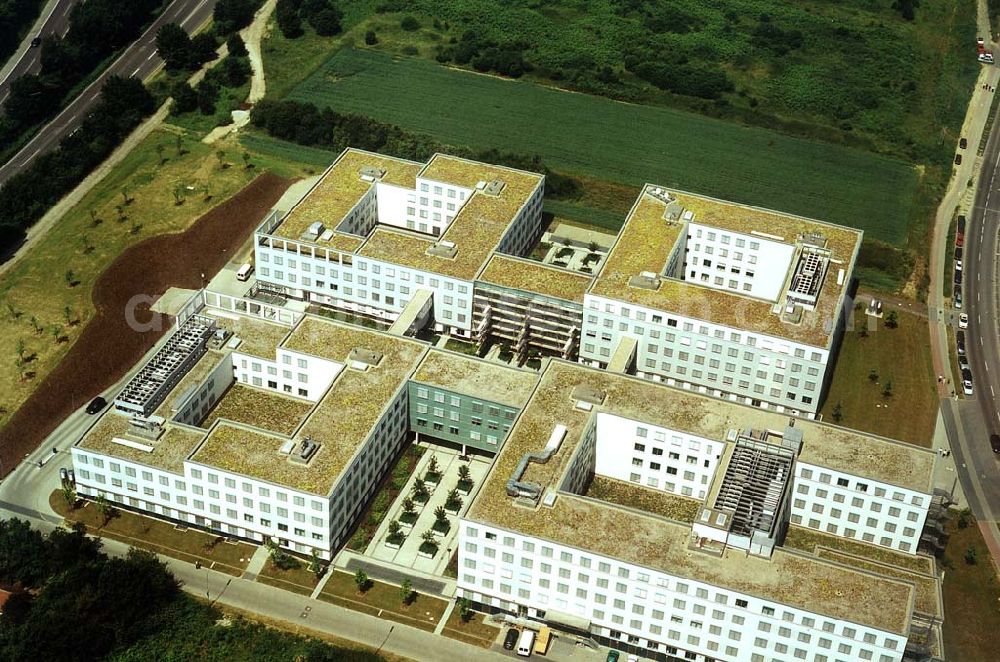 Aerial image Frankfurt am Main - Immobilienkomplex der HVB-Immobilienmanagement AG am Eschborner Dreieck in Frankfurt / Main.