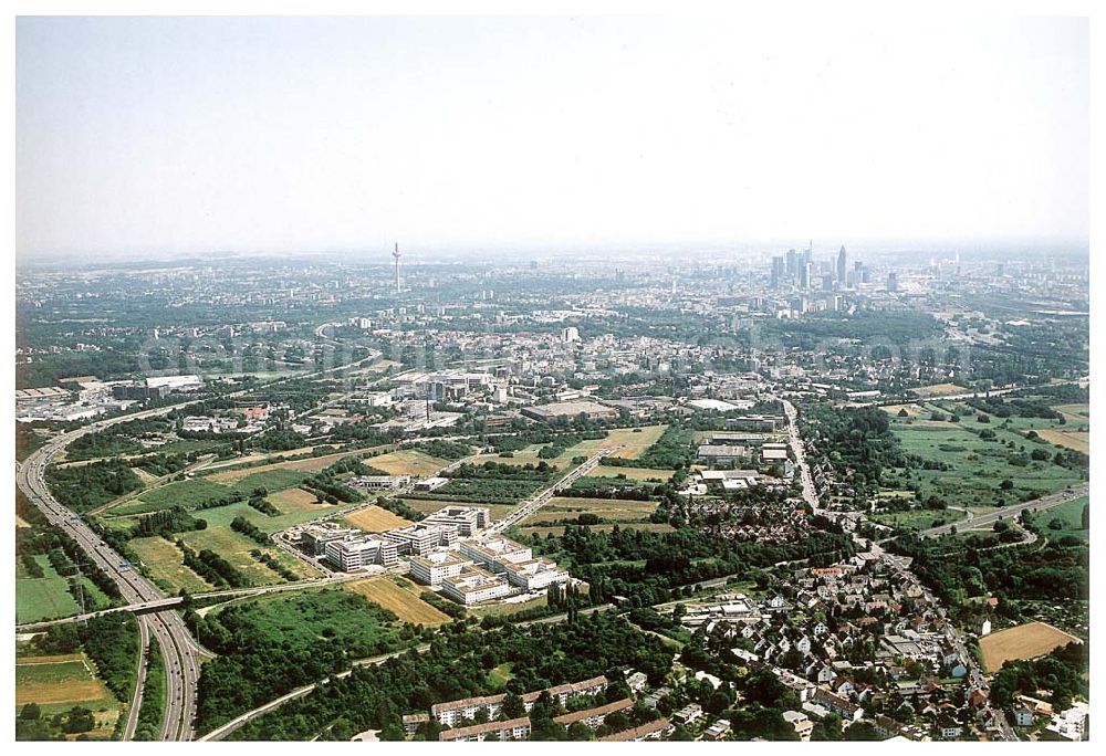 Frankfurt/ Main Hessen from above - Immobilienkomplex der HVB- Immobilienmanagement AG am Eschborner Dreieck in Frankfurt/ Main. Ort:Hessen, Frankfurt/ Main