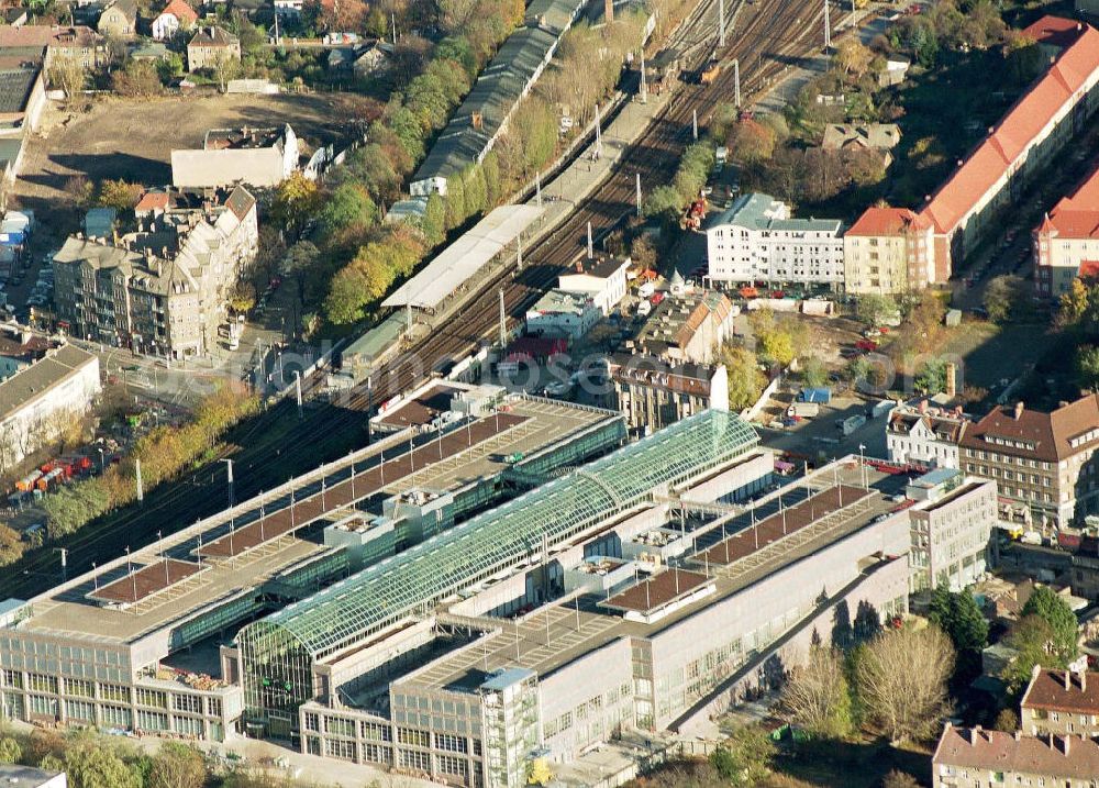 Aerial image Berlin - Köpenick - Einkaufszentrum FORUM Köpenick der FUNDUS FONDS-Verwaltungen GmbH (Hohenstaufenring 57 in 50674 Köln, Tel.: 0211,20070) in Berlin-Köpenick.