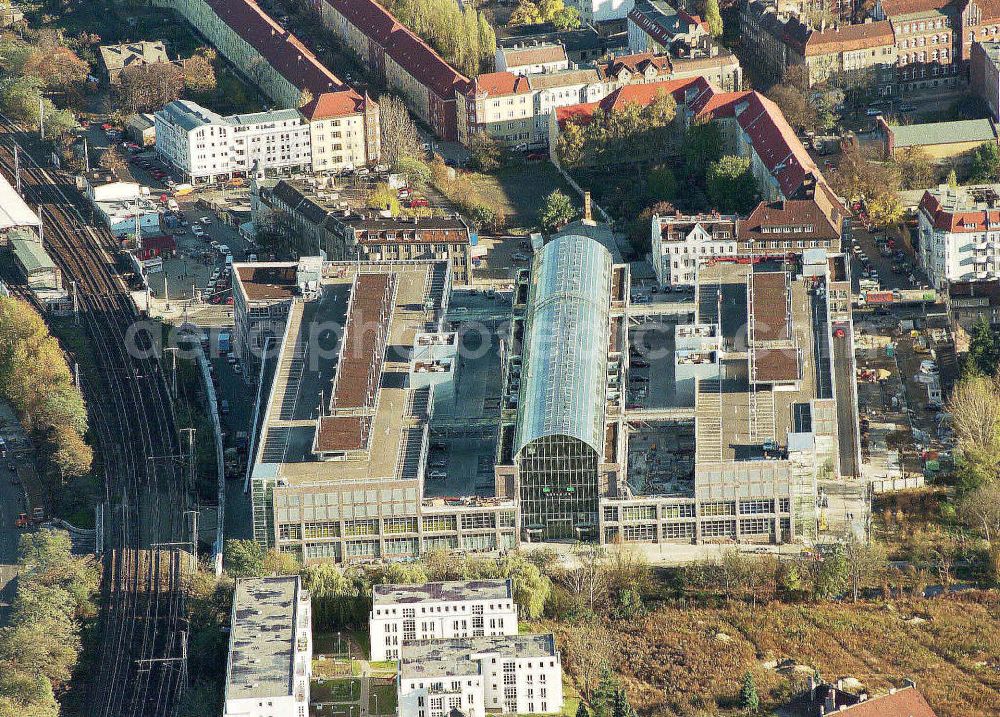 Aerial photograph Berlin - Köpenick - Einkaufszentrum FORUM Köpenick der FUNDUS FONDS-Verwaltungen GmbH (Hohenstaufenring 57 in 50674 Köln, Tel.: 0211,20070) in Berlin-Köpenick.