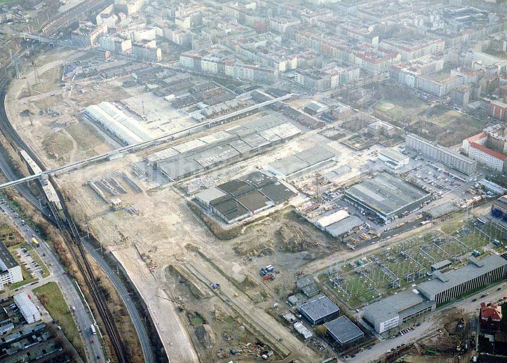 Berlin - Lichtenberg from above - Industrie- und Abrißflächen an der Eldenaer Straße in Berlin - Lichtenberg.