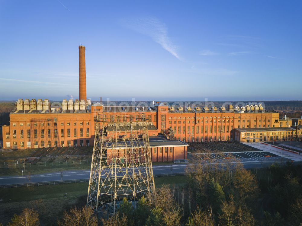 Aerial image Knappenrode - Industrial monument of the technical plants and production halls of the premises Energiefabrik Knappenrode on street Werminghoffstrasse in Knappenrode in the state Saxony, Germany