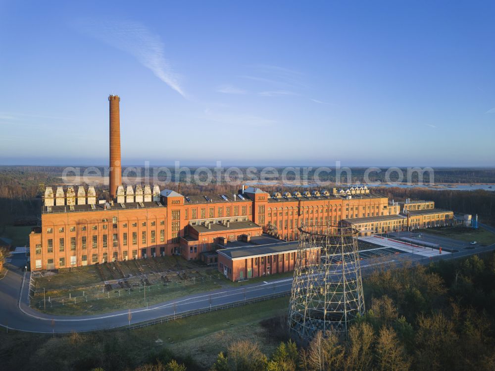 Aerial photograph Knappenrode - Industrial monument of the technical plants and production halls of the premises Energiefabrik Knappenrode on street Werminghoffstrasse in Knappenrode in the state Saxony, Germany