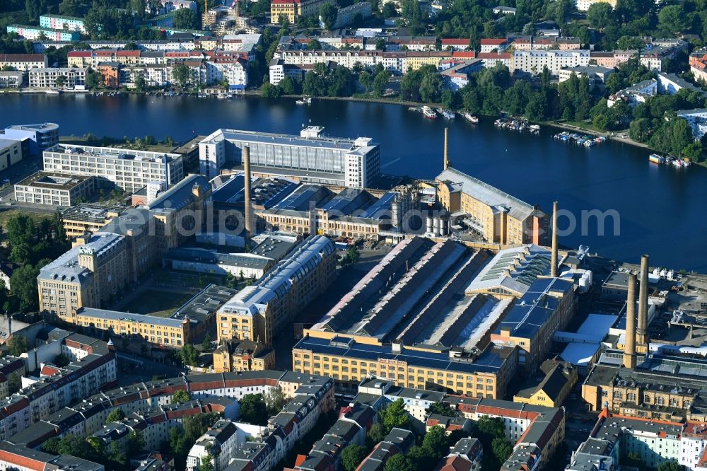 Berlin from above - Industrial monument of the technical plants and production halls of the premises Kultur- and Technologiezentrum Rathenau - Hallen on Wilhelminenhofstrasse - Rathenaustrasse in the district Schoeneweide in Berlin, Germany