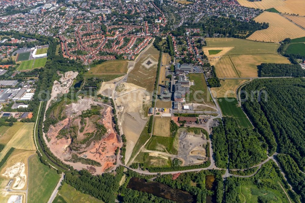 Ahlen from the bird's eye view: Industrial monument of the technical plants and production halls of the premises of Zeche Westfalen in Ahlen in the state North Rhine-Westphalia, Germany