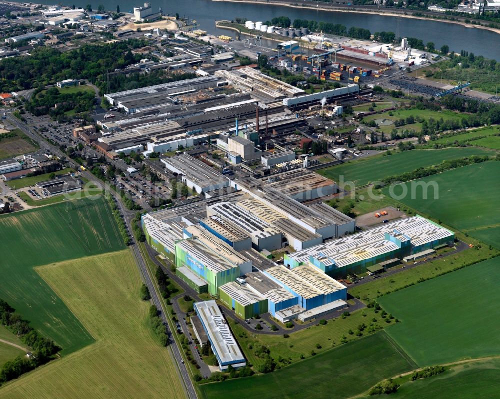 Aerial photograph Andernach - Industrial and commercial area with the location of the factory premises of ThyssenKrupp Rasselstein GmbH in Andernach in Rhineland-Palatinate