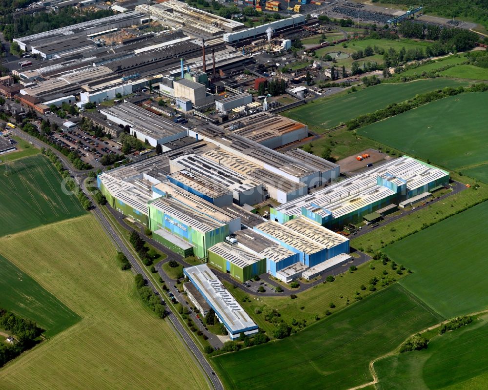 Andernach from above - Industrial and commercial area with the location of the factory premises of ThyssenKrupp Rasselstein GmbH in Andernach in Rhineland-Palatinate