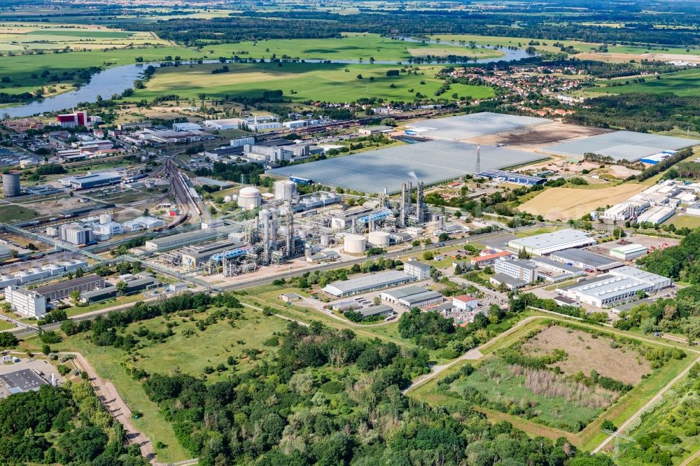 Aerial photograph Lutherstadt Wittenberg - Industrial and commercial area Apollensdorf in Lutherstadt Wittenberg in the state Saxony-Anhalt, Germany