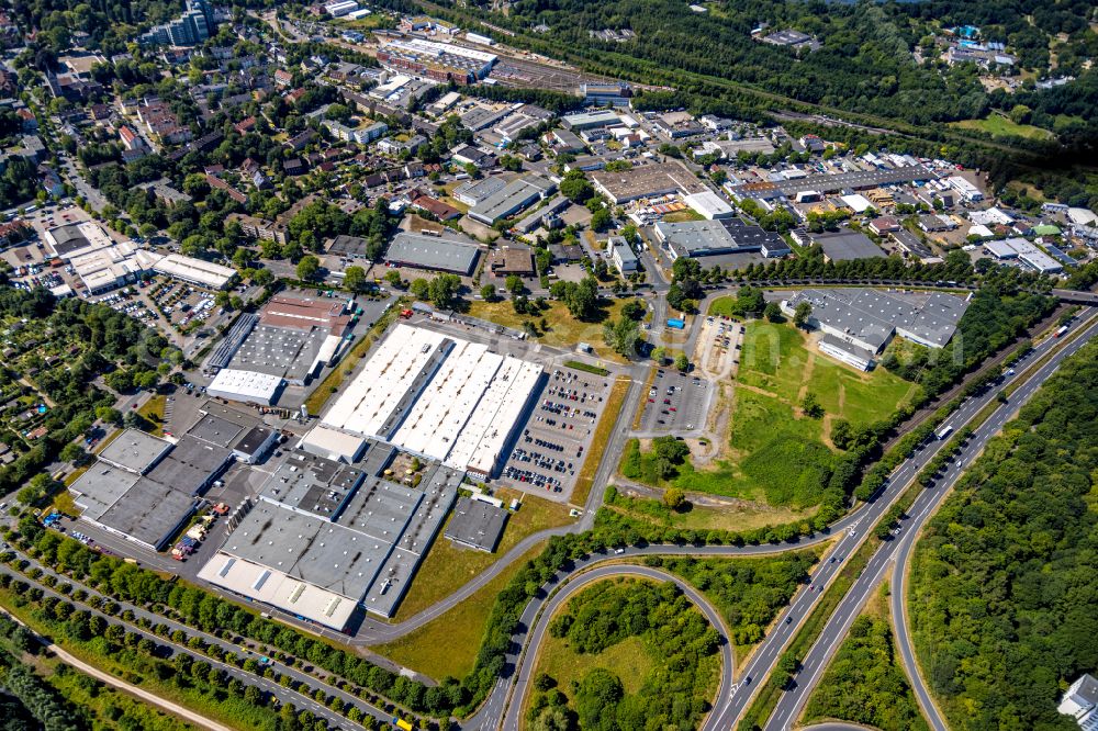 Aerial image Dortmund - Industrial and commercial area Arminiusstrasse - Hoefkerstrasse in the district Hallerey in Dortmund at Ruhrgebiet in the state North Rhine-Westphalia, Germany