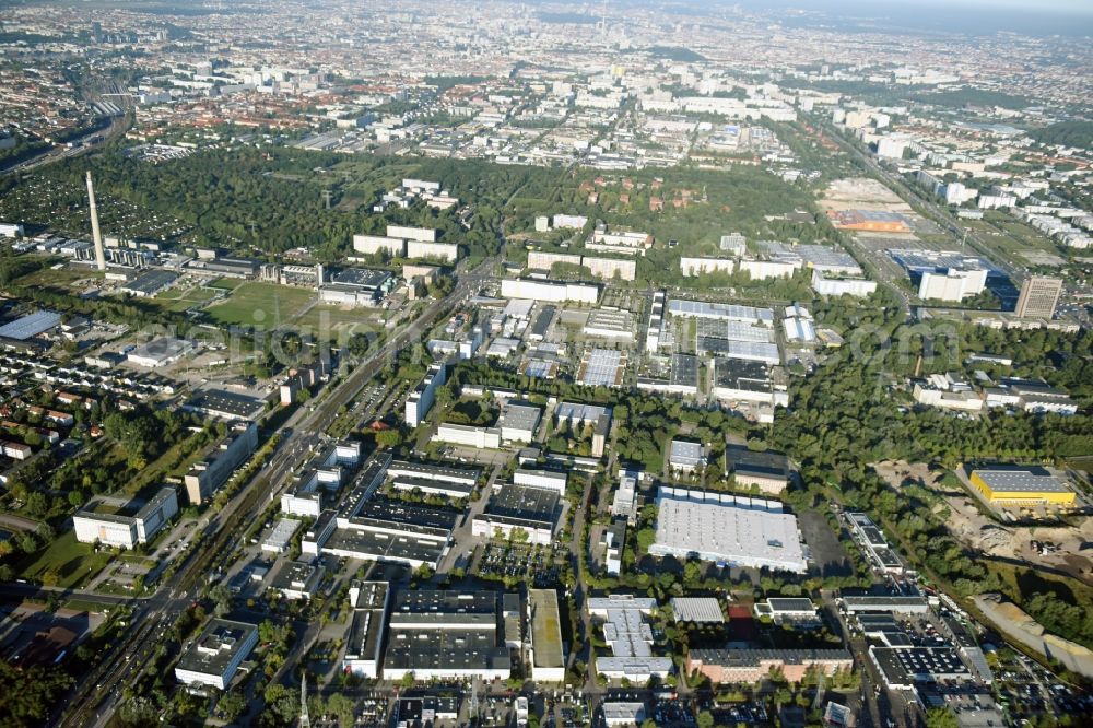 Berlin from the bird's eye view: Industrial and commercial area Rhinstrasse - Allee der Kosmonauten destrict Marzahn in Berlin