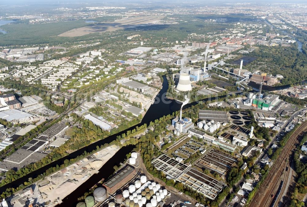 Aerial image Berlin - Industrial and commercial area des Stadtteils Siemensstadt in Berlin