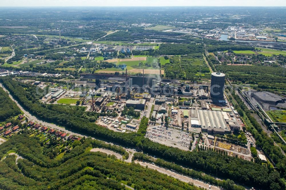 Aerial image Bottrop - Industrial and commercial area in Bottrop in the state North Rhine-Westphalia. Based here are ArcelorMittal Bottrop GmbH and B + B Engin Automobile e.K