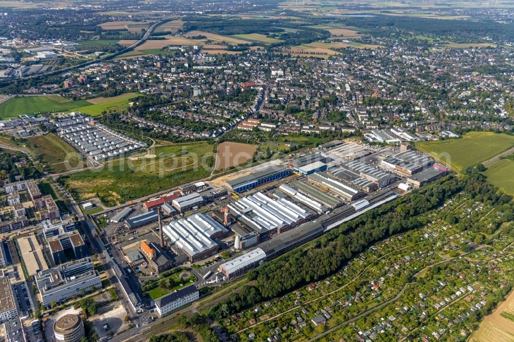 Aerial image Düsseldorf - Industrial and commercial area along the Boehlerstrasse in Duesseldorf at Ruhrgebiet in the state North Rhine-Westphalia, Germany