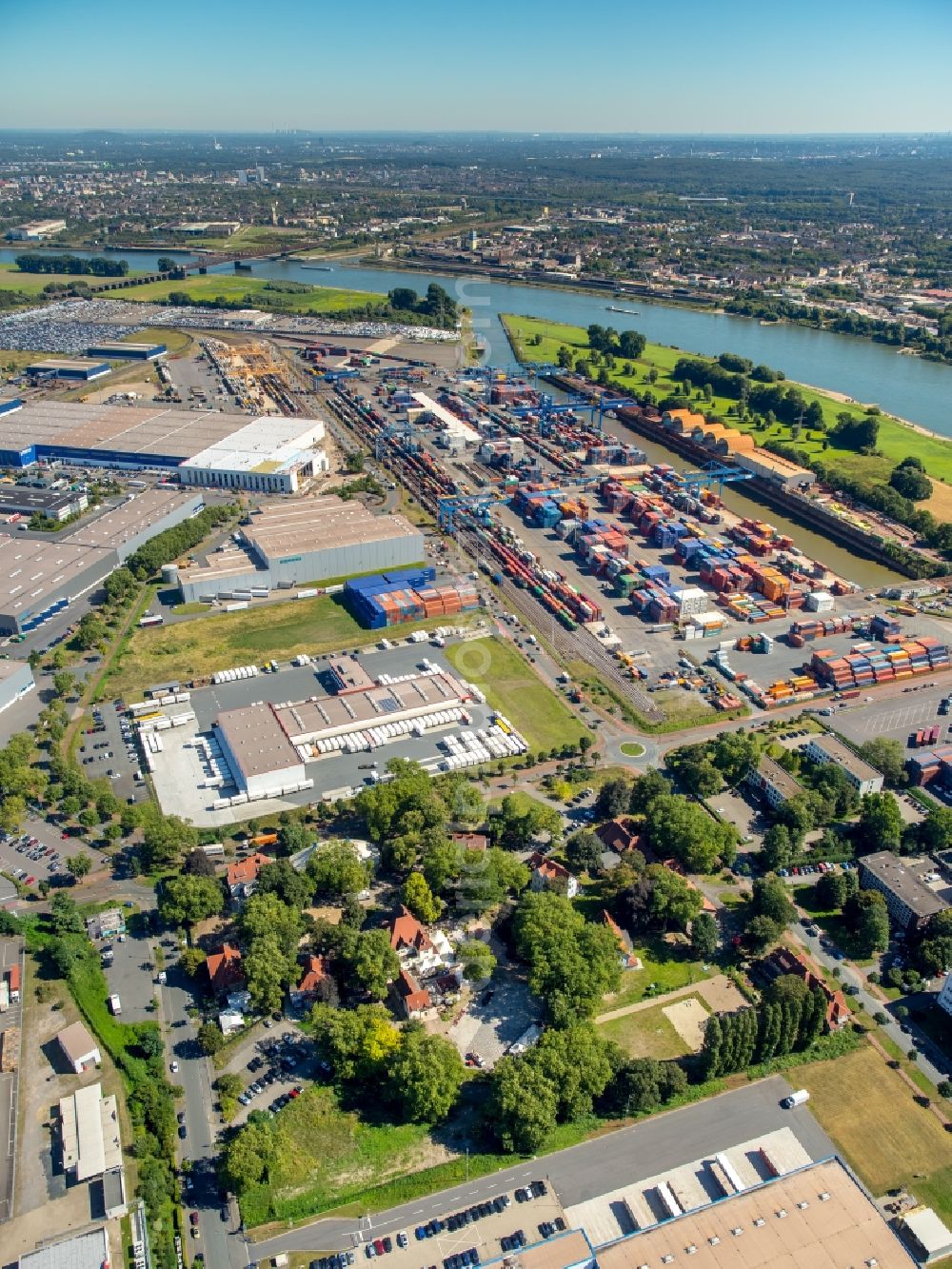 Aerial image Duisburg - Industrial and commercial area at the rhein river in Duisburg in the state North Rhine-Westphalia