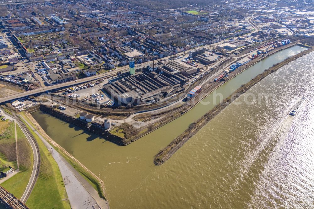 Duisburg from above - Industrial and commercial area on street Wanheimer Strasse in the district Wanheimerort in Duisburg at Ruhrgebiet in the state North Rhine-Westphalia, Germany