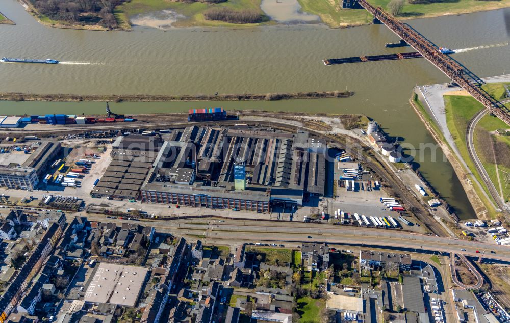 Duisburg from above - Industrial and commercial area on street Wanheimer Strasse in the district Wanheimerort in Duisburg at Ruhrgebiet in the state North Rhine-Westphalia, Germany