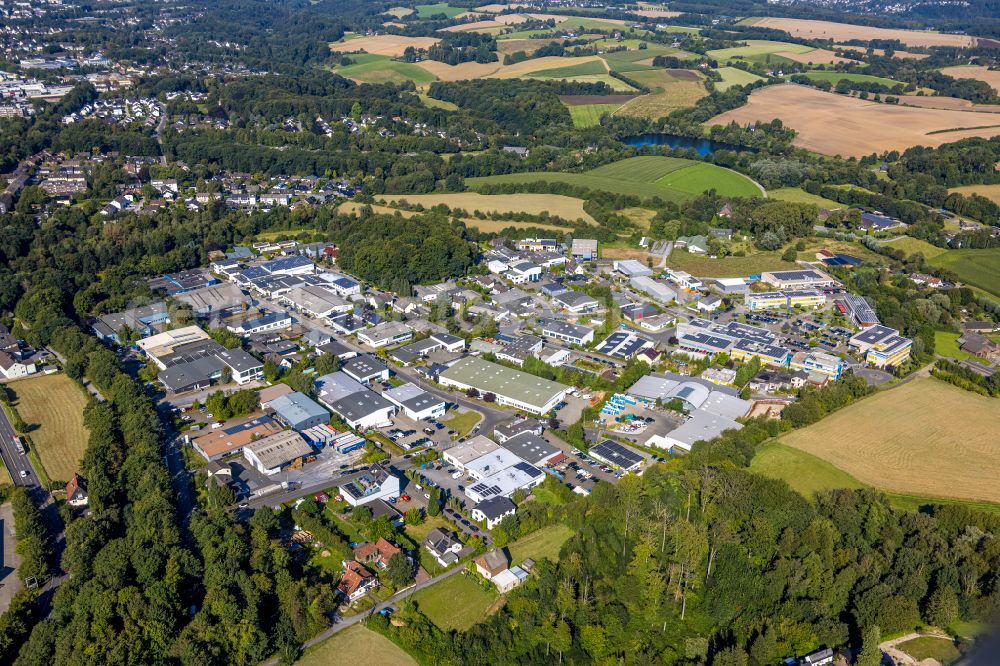 Heiligenhaus from the bird's eye view: Industrial and commercial area along Dieselstrasse in the East of Heiligenhaus in the state of North Rhine-Westphalia