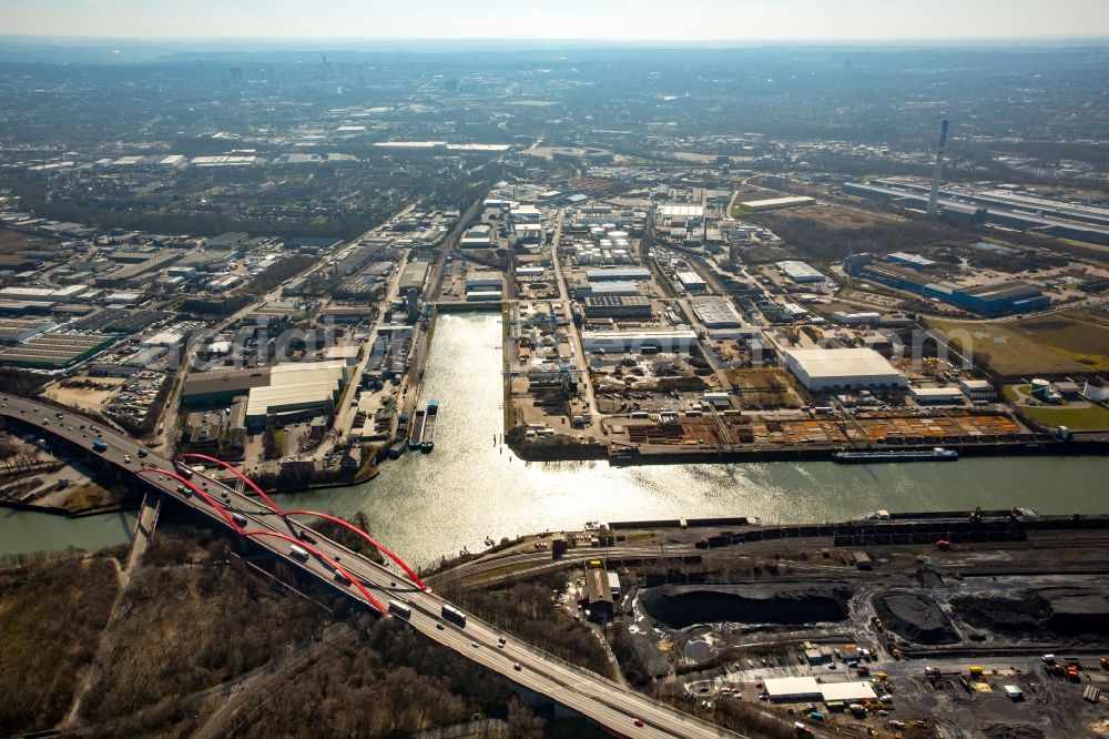 Essen from the bird's eye view: Industrial and commercial area in Essen in the state North Rhine-Westphalia