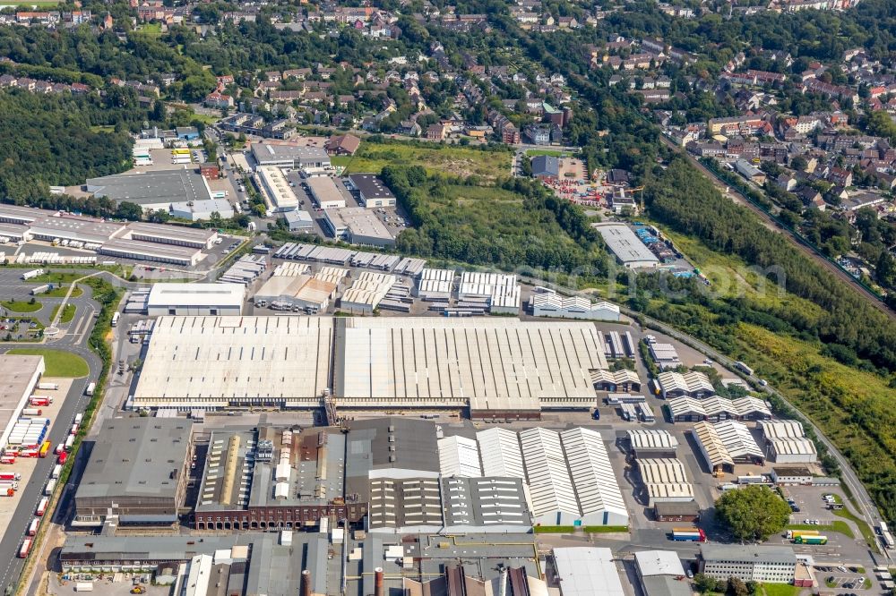 Essen from above - Industrial and commercial area along the Ruhrglasstrasse in Essen in the state North Rhine-Westphalia, Germany