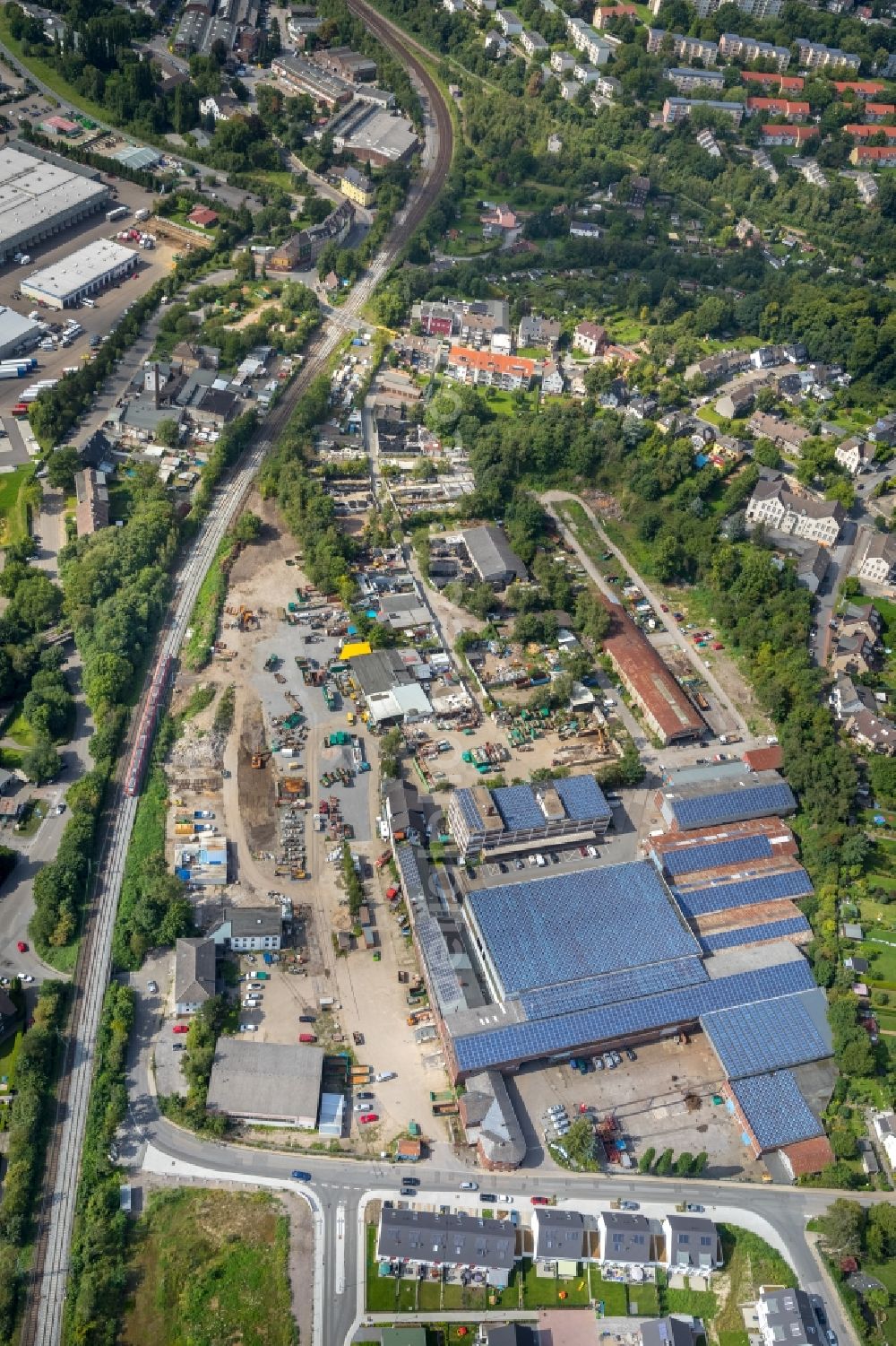 Aerial photograph Essen - Industrial and commercial area on Dahlhauser Strasse in Essen in the state North Rhine-Westphalia, Germany