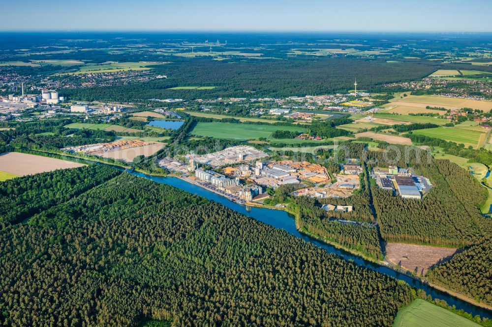 Uelzen from above - Industrial and commercial area on Fluss of Ilmenau on street Bremer Strasse in Uelzen in the state Lower Saxony, Germany