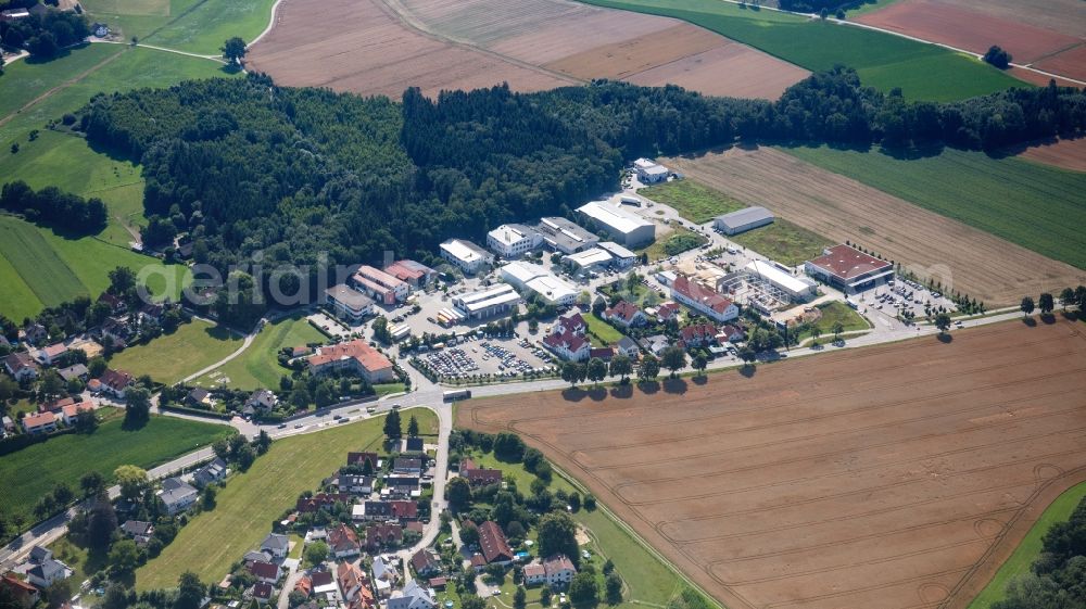 Aerial image Fahrenzhausen - Industrial and commercial area Grossnoebach in Fahrenzhausen in the state Bavaria, Germany