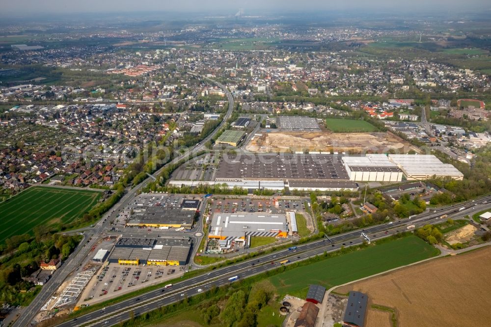 Kamen from above - Industrial and commercial area along the Unnaer Strasse in Kamen in the state North Rhine-Westphalia, Germany