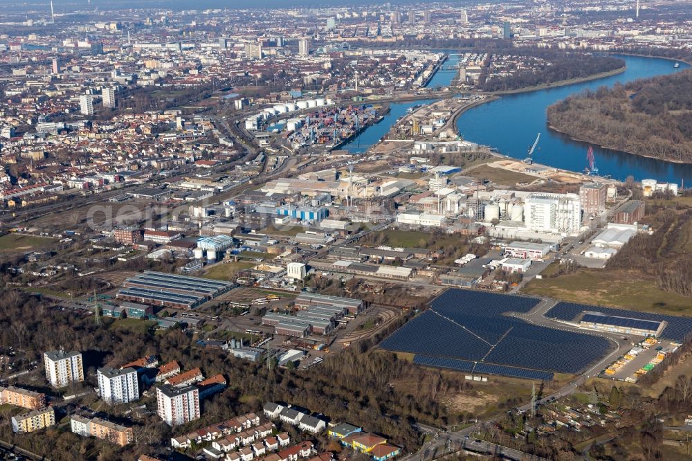 Ludwigshafen am Rhein from the bird's eye view: Industrial and commercial area in the district Rheingoenheim in Ludwigshafen am Rhein in the state Rhineland-Palatinate, Germany