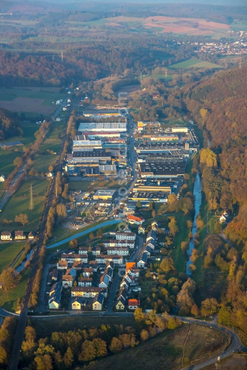 Aerial photograph Marsberg - Industrial and commercial area Unterm Ohmberg in Marsberg in the state North Rhine-Westphalia, Germany