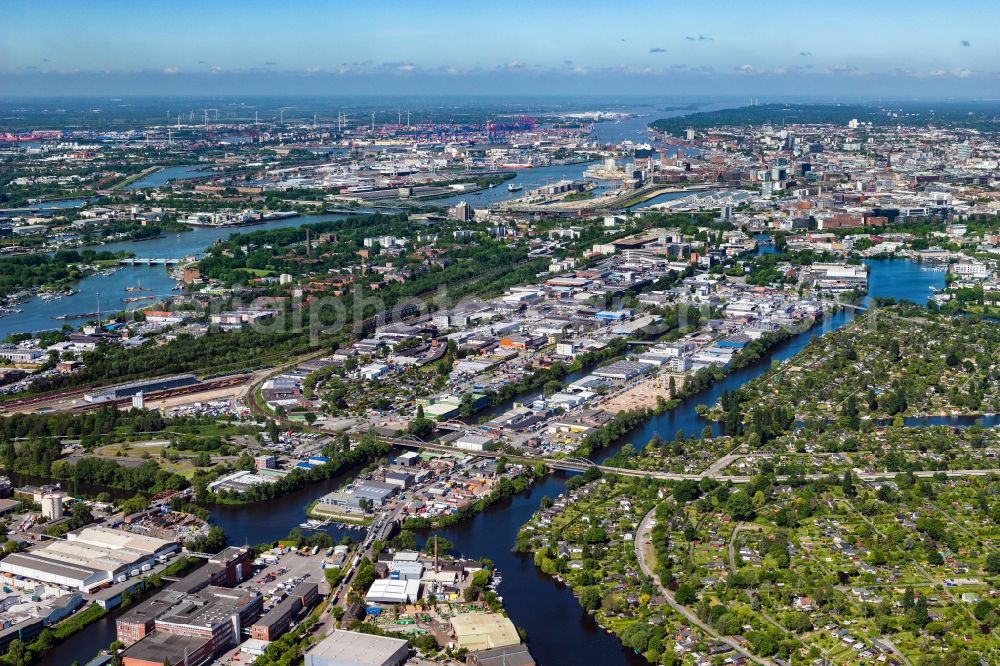 Hamburg from the bird's eye view: Industrial and commercial area on Muehlenhagen in the district Rothenburgsort in Hamburg, Germany