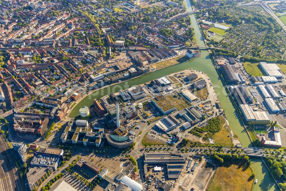 Münster from the bird's eye view: Industrial and commercial area on city habor in Muenster in the state North Rhine-Westphalia, Germany