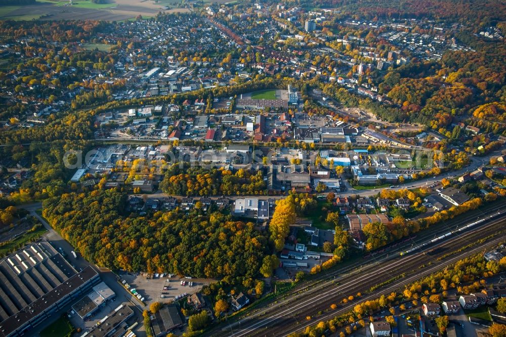 Gladbeck from above - Industrial and commercial area North of railway tracks and the autumnal Moellerstrasse in Gladbeck in the state of North Rhine-Westphalia