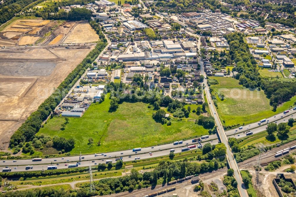 Oberhausen from above - Industrial and commercial area along the Weissensteinstrasse - Erlenstrasse in Oberhausen in the state North Rhine-Westphalia, Germany