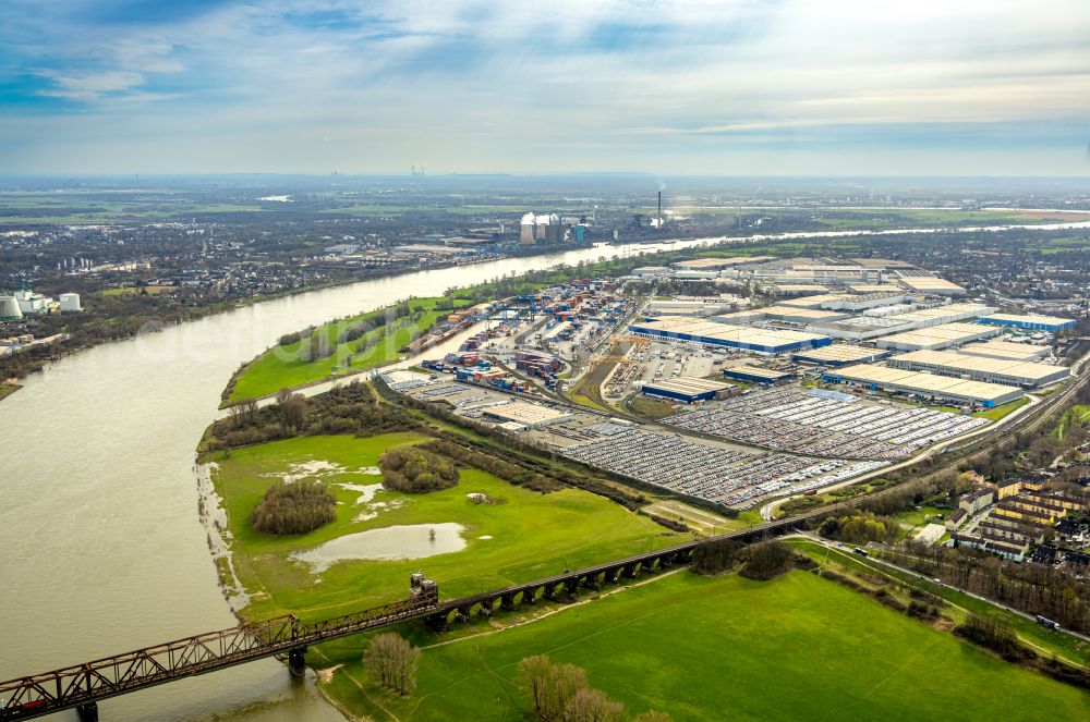 Duisburg from above - Industrial and commercial area on street Rotterdamer Strasse in the district Friemersheim in Duisburg at Ruhrgebiet in the state North Rhine-Westphalia, Germany