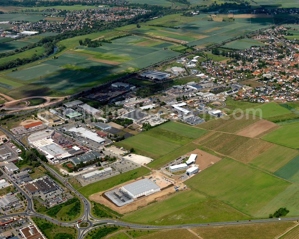 Bad Kreuznach from above - Industrial and commerce area in the East of Bad Kreuznach in the state of Rhineland-Palatinate. Bad Kreuznach is a spa town and county capital and is located on the rivers Nahe and Ellerbach. An industrial area spreads out in the East of the town - along the federal highways B 41 and B428 - including factories, halls and hardware stores