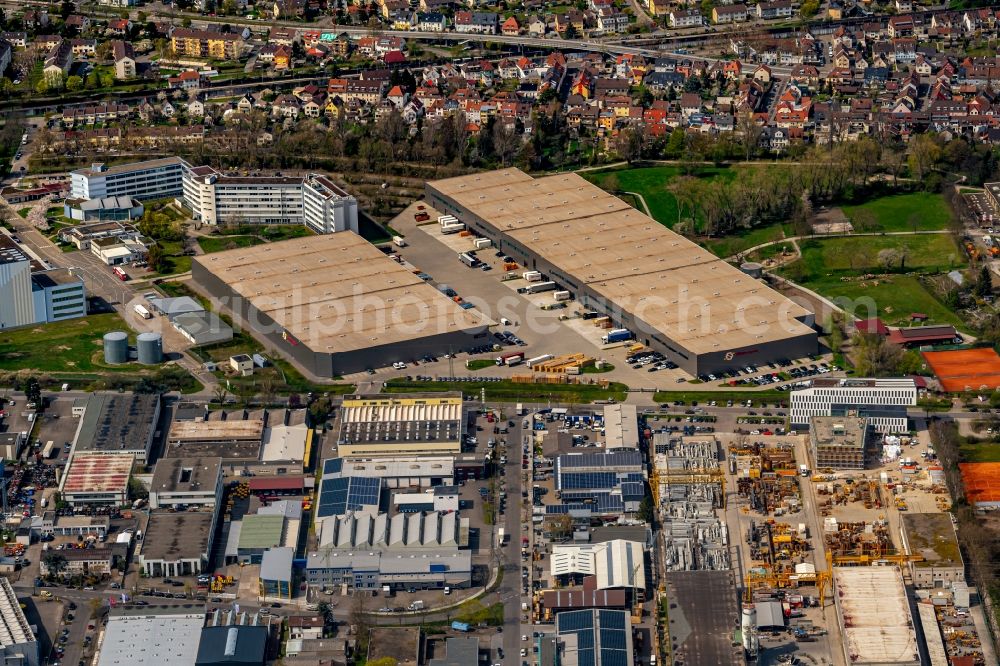 Aerial photograph Karlsruhe - Industrial and commercial area Pfizerstrasse with Intel Deutschland GmbH, Simon Hegele Gesellschaft fuer Logistik and Service mbH, Bandesamt fuer Migration and Fluechtlinge - BAMF Karlsruhe and Pfizer Deutschland GmbH in Karlsruhe in the state Baden-Wurttemberg, Germany