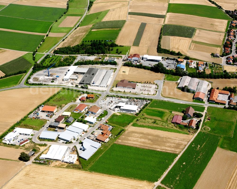 Aerial photograph Massenbach - Industrial and commercial area on the edge of agricultural fields in Massenbach in the state Baden-Wuerttemberg, Germany