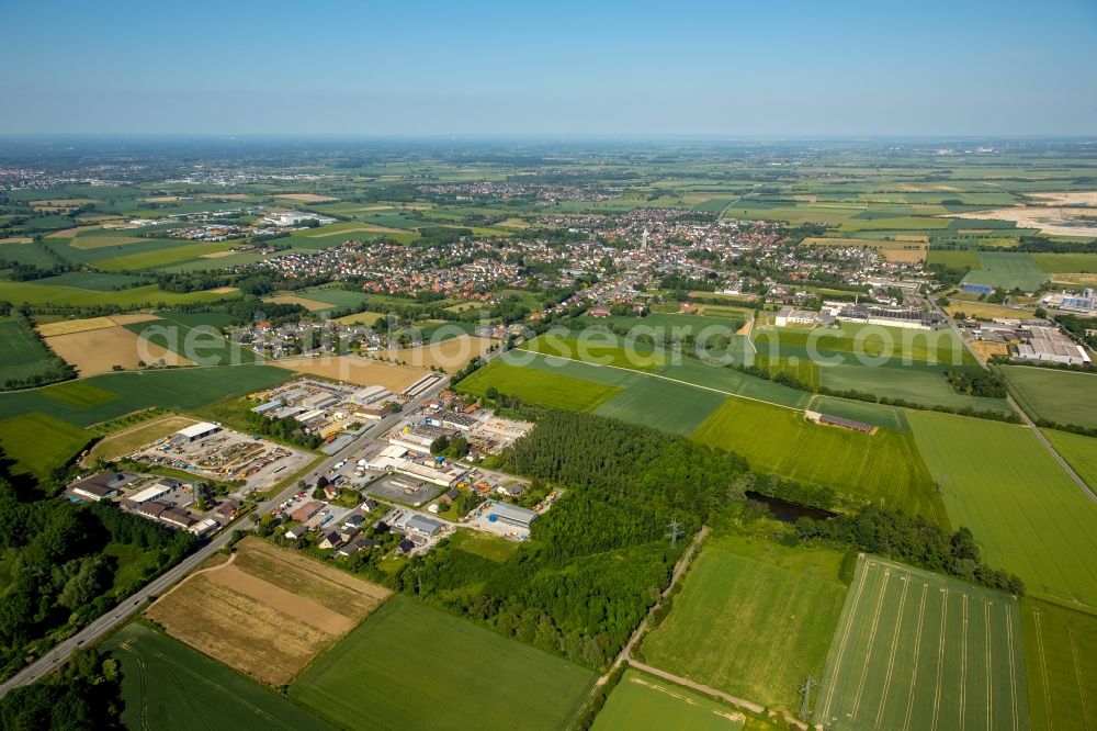 Aerial image Erwitte - Industrial and commercial area along the course of the road Soester Strasse - B55 in Erwitte in the state North Rhine-Westphalia