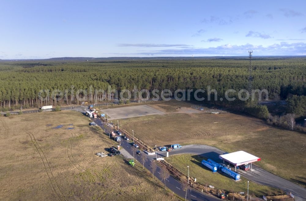 Grünheide (Mark) from the bird's eye view: Industrial and commercial area Tesla Gigafactory 4 on Schlehenweg - Eichenstrasse in Freienbrink in the state Brandenburg, Germany