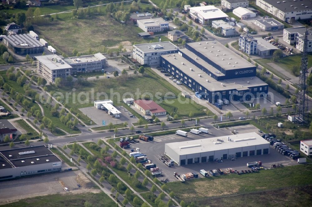 Dahlwitz Hoppegarten from the bird's eye view: Industrial and business park Dahlwitz in Brandenburg