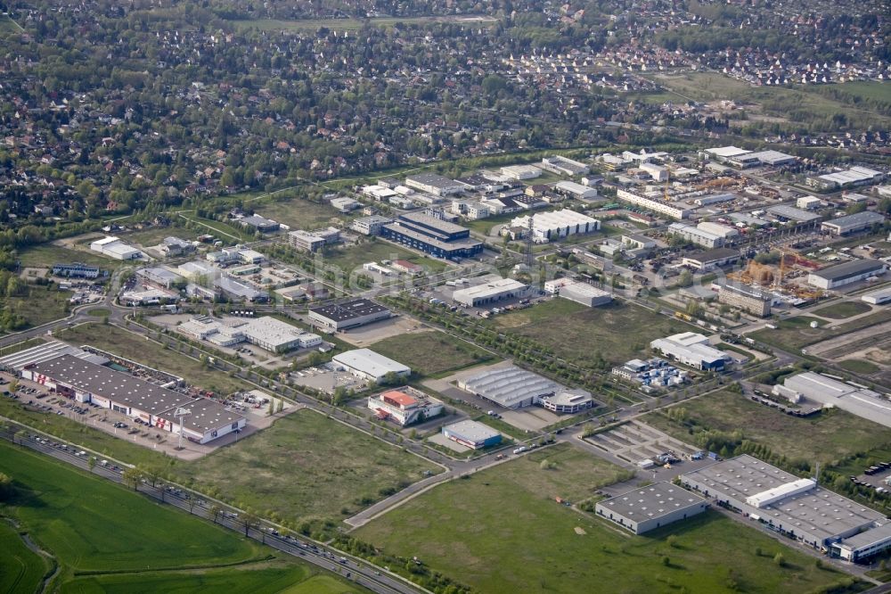 Aerial photograph Dahlwitz Hoppegarten - Industrial and business park Dahlwitz in Brandenburg