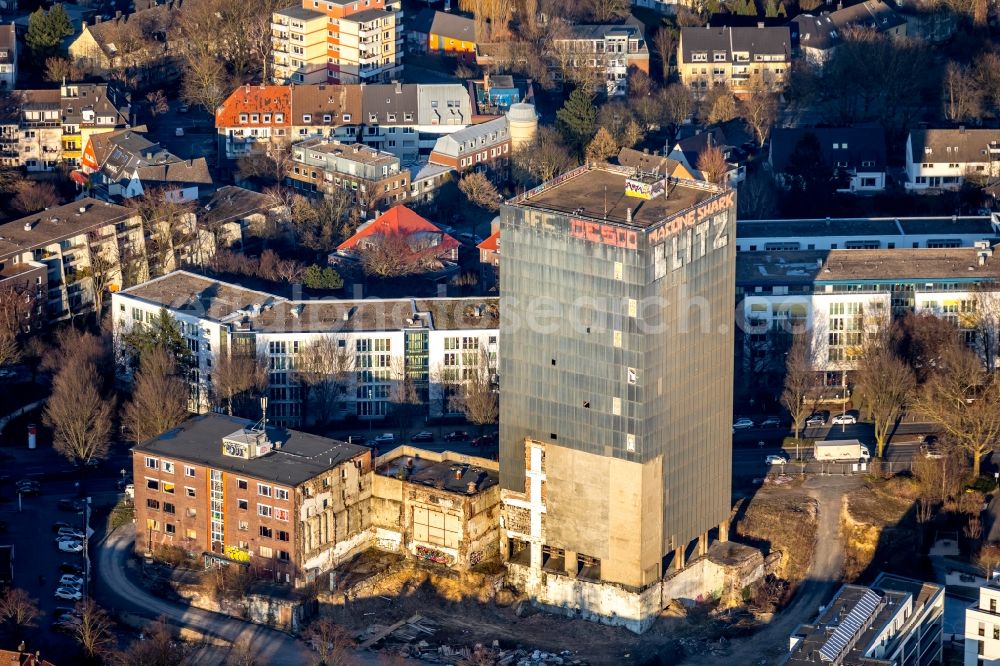 Dortmund from the bird's eye view: Demolition work on the site of the Industry- ruins Kronenturm of ehemaligen Kronen- Brauerei on Maerkische Strasse in Dortmund in the state North Rhine-Westphalia, Germany